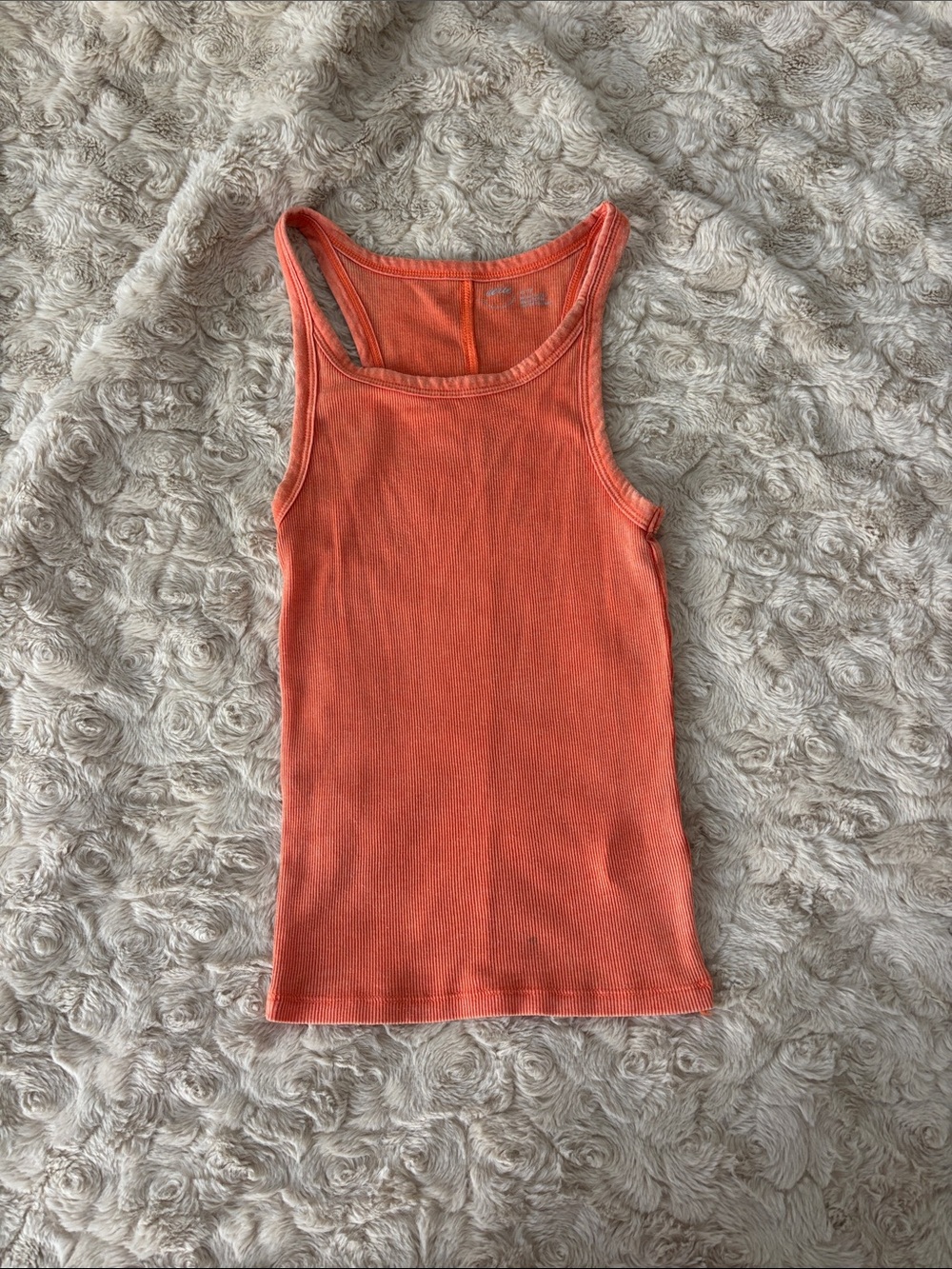 Aerie top